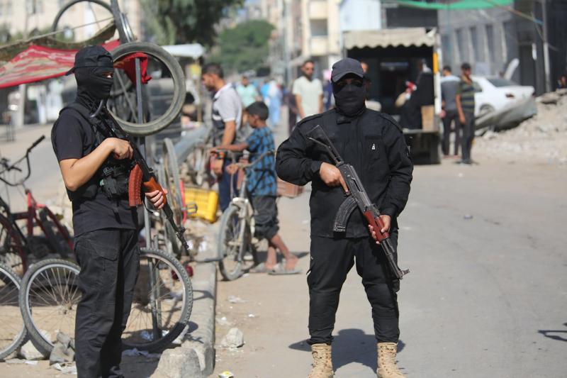 Hamas said to seek role in Gaza for its police officers, whom Israel views as terrorists