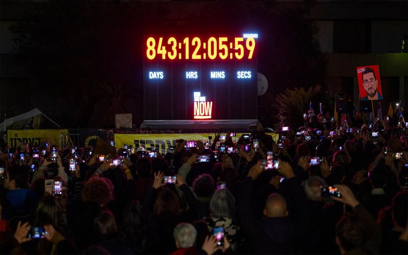 After 843 days, 12 hours, 6 minutes, Hostages Square clock goes dark with Ran Gvili’s return