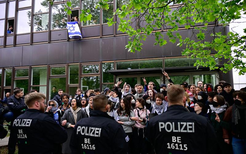 UN experts slam trespassing convictions for Swiss students over anti-Israel sit-in