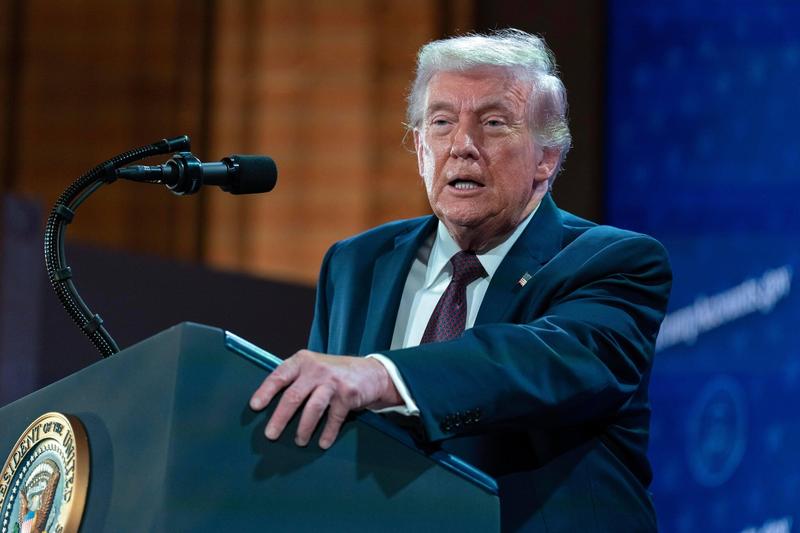 Trump wants to create conditions for ‘regime change’ in Iran — US sources