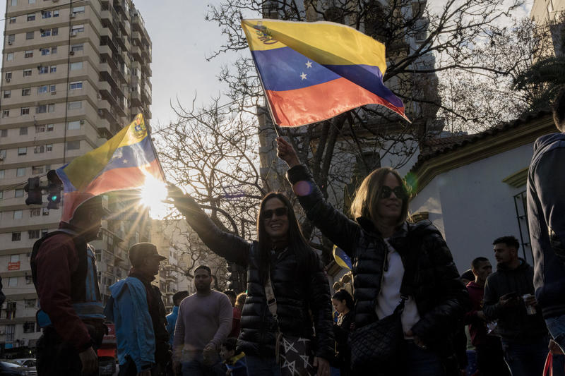 Argentine court files request to extradite Nicolás Maduro