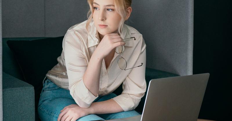 2 'Annoying' Habits That Actually Signal Intelligence