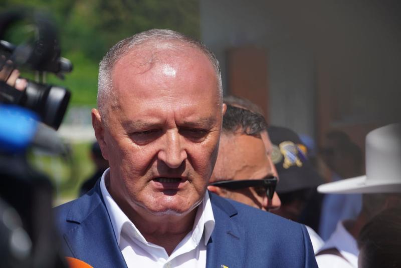 Helez: Ruski kampovi nestali su iz BiH nakon mog upozorenja