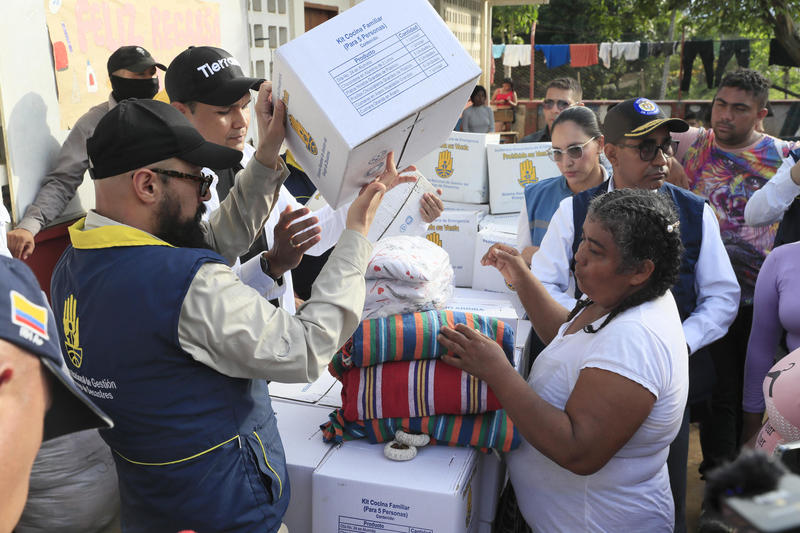 «Se perdió todo, menos la vida», dice campesino damnificado por inundación en Colombia