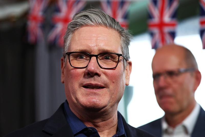 UK leader Starmer fights for his job as ex-ambassador’s Epstein links spark crisis