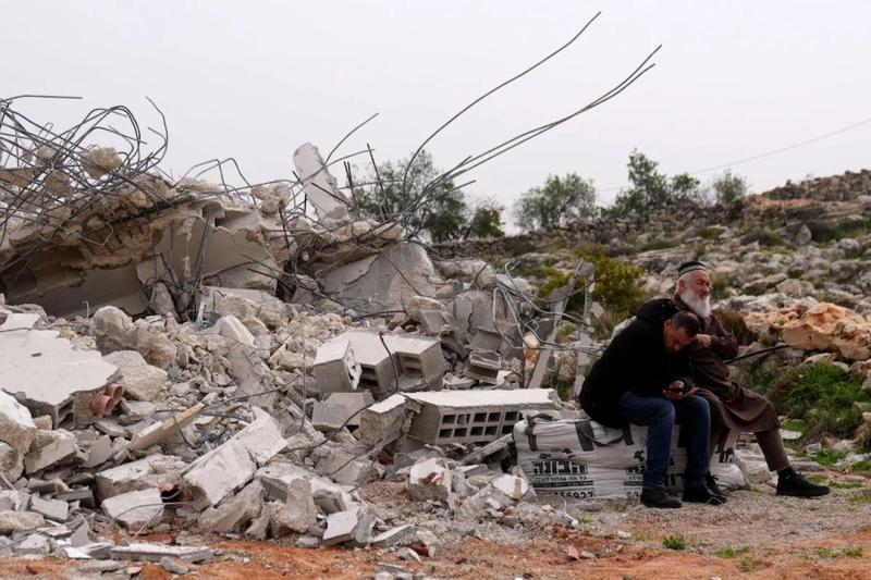 The architecture of deceptions in the West Bank