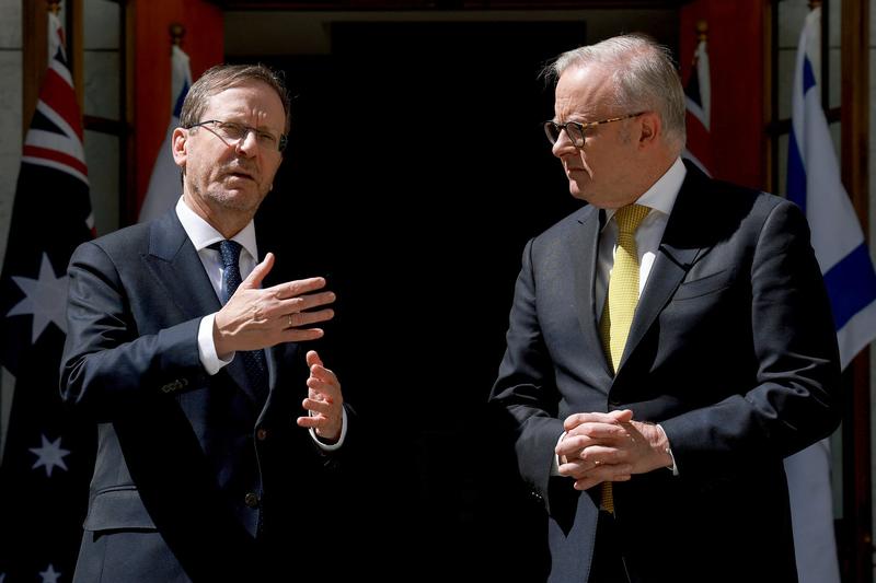 Albanese presses Herzog on 2024 Gaza airstrike that killed Australian aid worker