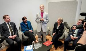 Pet evropskih držav za smrt Navalnega obtožuje Rusijo