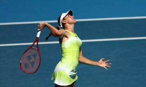 Alcaraz in Sabalenka še naprej na vrhu