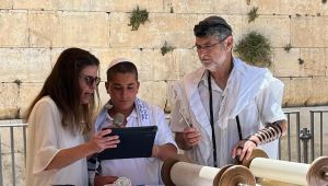 High Court to hold hearing on Western Wall egalitarian services for first time in years
