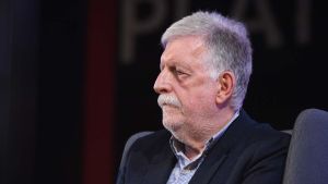 Kad se jedan Peca Popović suzdržava da ne zaplače