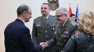 Macut sa predstavnicima VMA o operacijama kuka i kolena: Nedostaje medicinski kadar