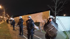 Bajkeri pozivaju na protestnu vožnju zbog sinoćnjeg oduzimanja motora na protestu u Beogradu