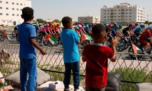 Tiberi na novem vzponu pred del Torom, Evenepoel omagal