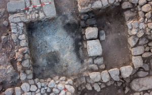 Forget the granny flat: Study of Israelite home shows elders ruled the Iron Age roost