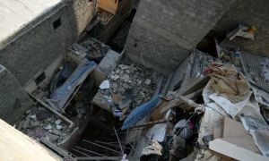 V eksploziji v Pakistanu umrlo 16 ljudi, med njimi tudi otroci