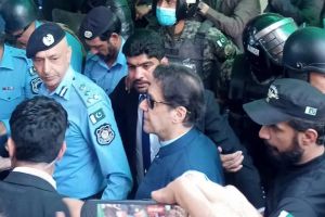 The final solution to Imran Khan