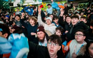‘Everyone understands the pain’: Ex-hostages, Bondi Jews gather in NYC’s Times Square