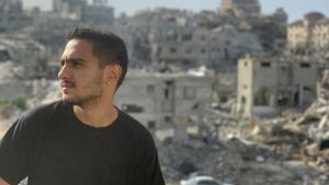 La voce dei ragazzi bloccati a Gaza e che aspettano di studiare alla Statale di Milano: “La guerra ci ha tolto l’università, ora non strappateci questo sogno”
