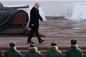 Four years after invading Ukraine, Russia is isolated and broken – but not done