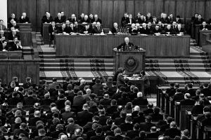 Ветеран ГБ рассказал, какую мину заложило появление доклада о культе личности Сталина