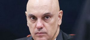 Depois de sete anos silêncio, a mídia desperta para os exageros de Moraes