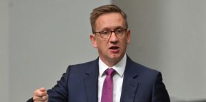 Modern multicultural Australia must strengthen the ties that bind our diverse groups: Julian Hill