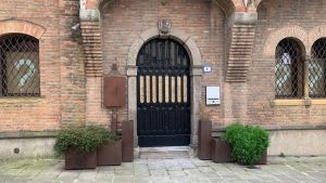 In piazzetta San Nicolò a Padova apre una pizzeria-ristorante