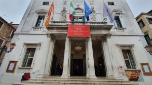 Fenice, infortunio durante le prove dello Schiaccianoci