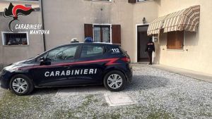 La solitudine di Mauro, il 56enne suicida nel giorno dello sfratto: “Ha lasciato la porta aperta all’ufficiale giudiziario”