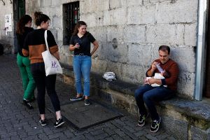 Oda a los hombres: gestos y detalles que los hacen seductores