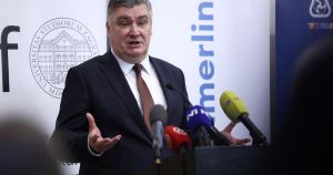 Hrvatska je i dalje sramotno podijeljena oko Ukrajine - a za to je kriv samo jedan čovjek