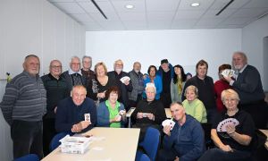 Četrtki so rezervirani za tarok: Združuje jih ena najstarejših miselnih iger