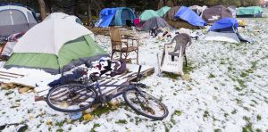 Les lésions cérébrales sont près de 10 fois plus fréquentes chez les personnes sans‑abri. Il faut en tenir compte pour faire face à l’itinérance