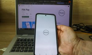 Se bomo s flikanjem rešili Trumpovega jarma?