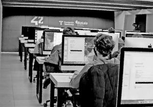 Podemos evitar el tsunami de la Inteligencia Artificial en el empleo