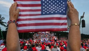 Trump makes patriotism a battlefield in midterm elections