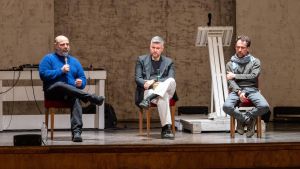 Elio Germano allo Stignani, il teatro diventa un’agorà: “Le parole cambiano le vite”