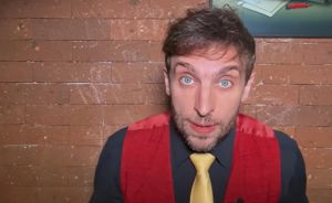 Léo Lins vence progressismo reacionário e não será preso por show de humor