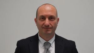 Il nuovo dg dell’Usl 2 Bizzarri è già al lavoro: «Priorità: completare cittadella e campus»