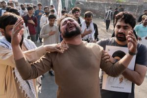 Pro-Iran mobs in Pakistan, Iraq try to storm US embassies; at least 8 killed