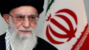 Kristeligt Dagblad mener: Angrebet på Irans styre indebærer store håb og enorme risici