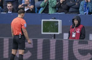 Bei den Bundesliga-Schiedsrichtern gibt’s ein Qualitätsproblem
