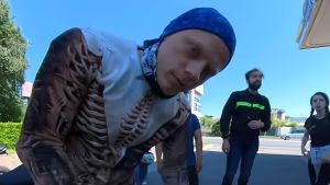 La tragedia al passo del Giogo. Si scontra con una macchina. Muore durante la gita in moto