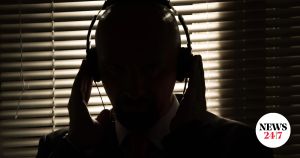 Τους παρακολουθούν και το βουλώνουν: Περιδεείς υπουργοί, “τυφλά” ΜΜΕ…