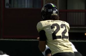 (VIDEO) Colorado Buffaloes Quarterback Dominiq Ponder Dies at 23 in Single-Car Crash Near Boulder