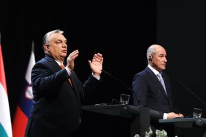 (REKLI SO) Zbudite se! Kmalu bo prepozno. Svet ni več, kar je bil