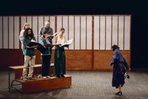 « Menace chorale » ou comment le fascisme étend son emprise sur les gens ordinaires