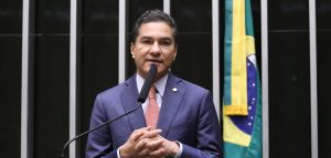 “Ócio demais faz mal”: a ideologia fascista por trás da jornada 6x1