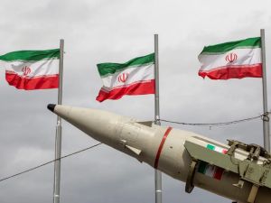 Dominique Moïsi : « Le risque de troisième guerre mondiale existe moins à partir de l’Iran que de l’Ukraine »